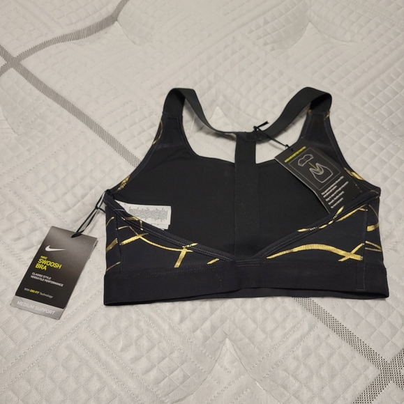 Nike Sport Bra - Picture 5 of 9